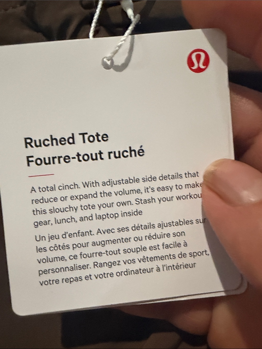 Lululemon ruched tote bag 24L in walnut brown gold color - Picture 3 of 8